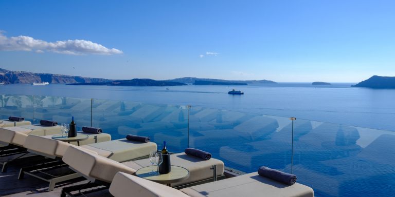 nostos-pool-sea-view-daybeds (1)